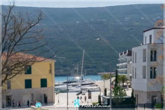Prodaja, garsonjera, 34m², Kumbor, Herceg Novi