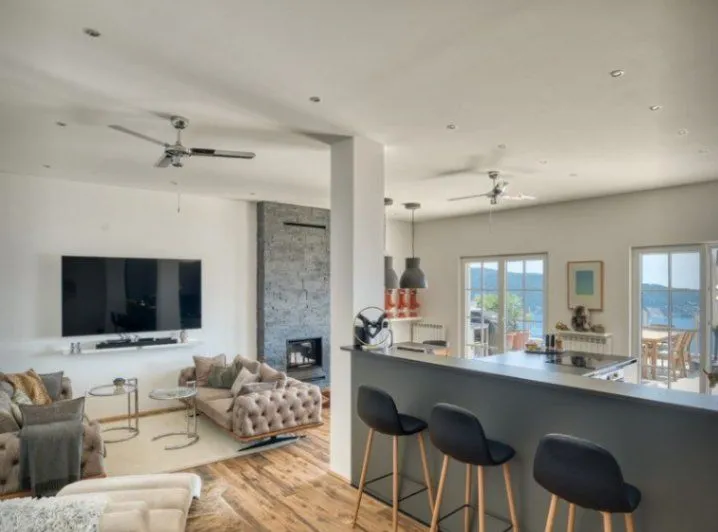 Prodaja, kuća, 330m², Podi, Herceg Novi
