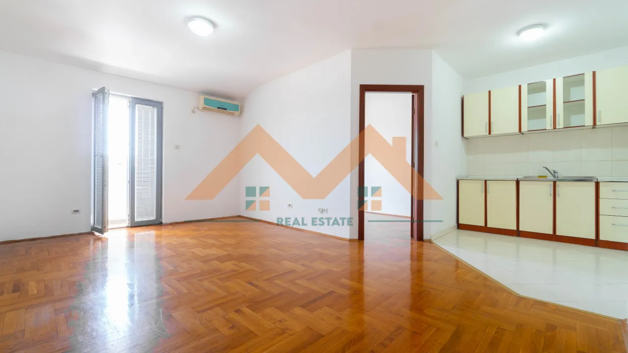 Sale, two bedroom apartment, 54m², City Kvart, Podgorica