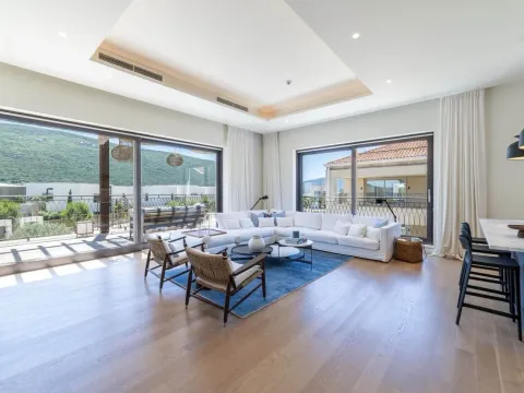 Prodaja, četvorosoban stan, 188m², Kumbor, Herceg Novi - image 19