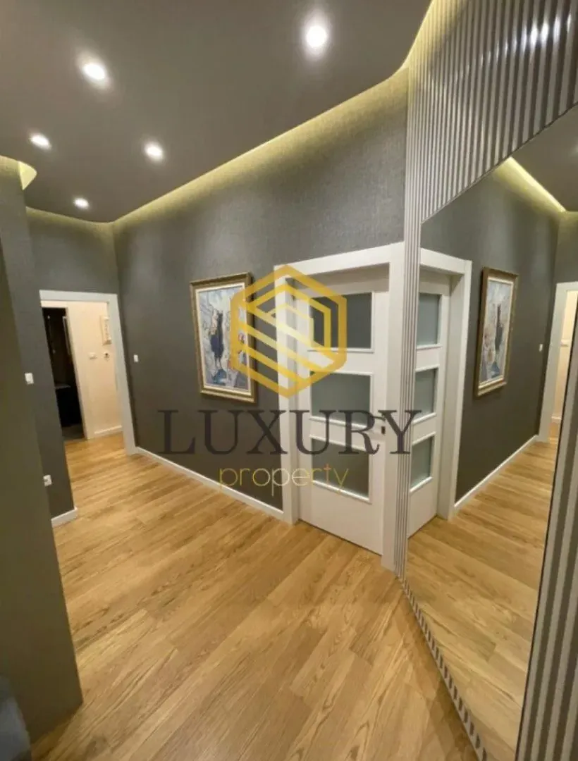 Rent, two bedroom apartment, 76m², Centar, Podgorica