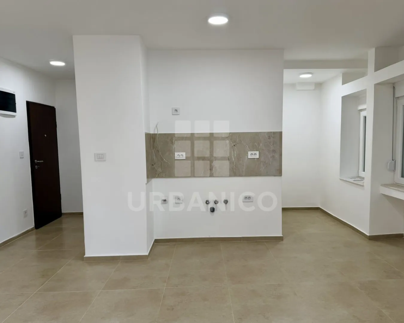 Sale, office space, 58m², Preko Morače, Podgorica