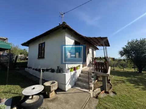 Sale, house, 39m², Crnče, Jagodina - image 1