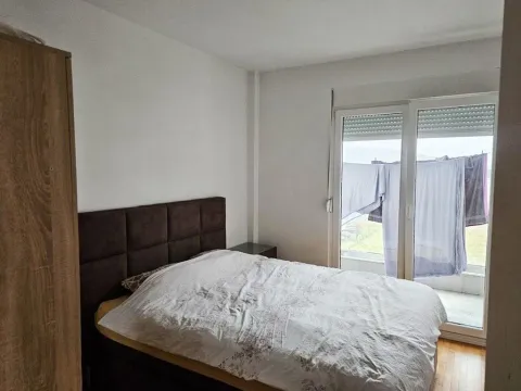 Izdavanje, jednosoban stan, 43m², Stari Aerodrom, Podgorica - image 4