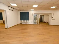 Izdavanje, poslovni prostor, 251m², Stari Grad, Beograd - image 10