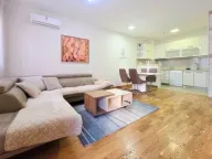 Izdavanje, dvosoban stan, 65m², City Kvart, Podgorica - image 9