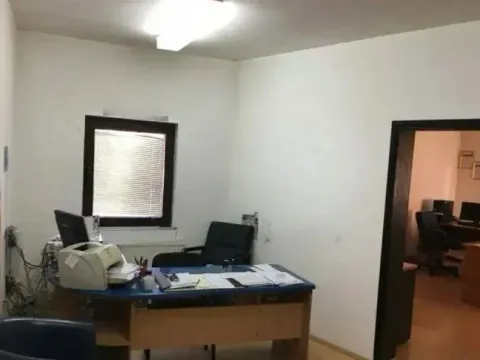 Sale, office space, 650m², Darosava, Arandjelovac - image 8