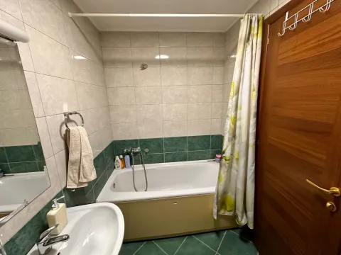 Sale, two bedroom apartment, 92m², City Kvart, Podgorica - image 9