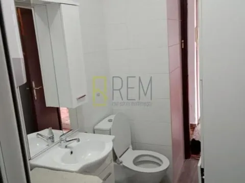 Prodaja, jednosoban stan, 52m², Tuški Put, Podgorica - image 4