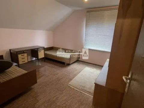 Sale, house, 384m², Kaludjerica, Grocka - image 13