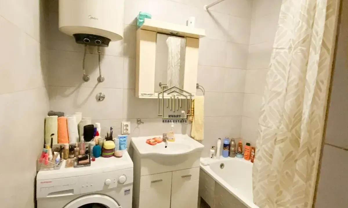 Rent, one bedroom apartment, 54m², Centar, Cetinje