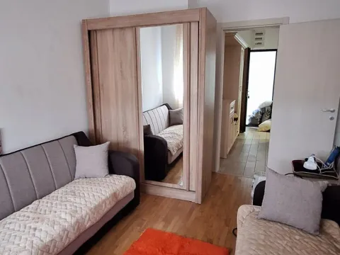 Rent, one bedroom apartment, 45m², Stari Aerodrom, Podgorica - image 5