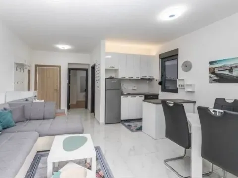 Prodaja, jednosoban stan, 52m², Đenovići, Herceg Novi - image 4