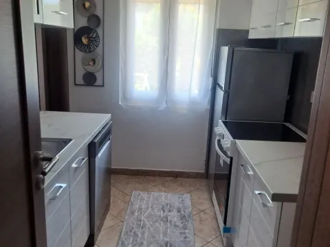 Rent, three bedroom apartment, 130m², Stari Aerodrom, Podgorica - image 7