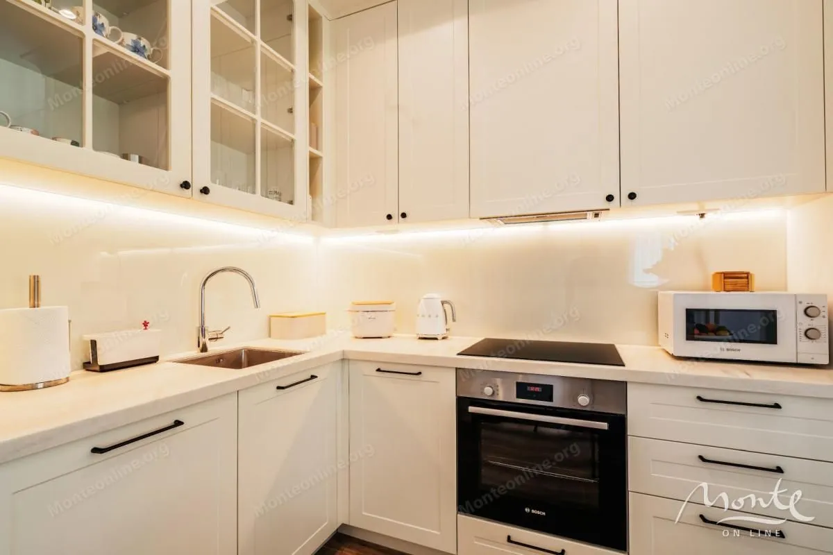 Prodaja, jednosoban stan, 71m², Luštica Bay, Tivat