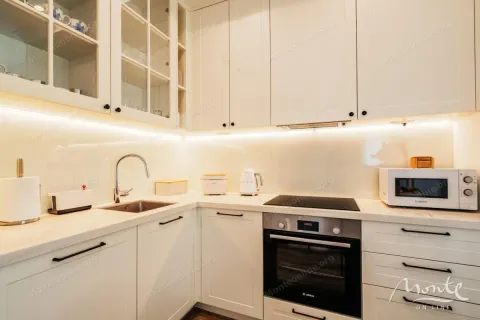 Prodaja, jednosoban stan, 71m², Luštica Bay, Tivat - image 6