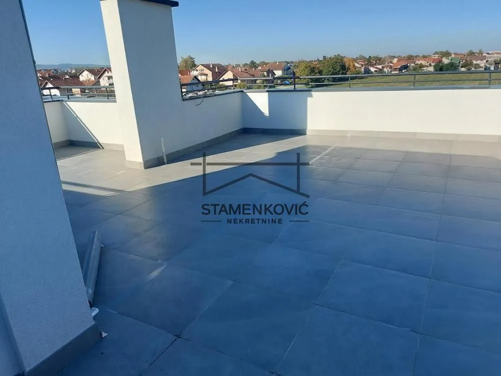 Prodaja, trosoban stan, 86m², Veternička rampa, Novi Sad Sve Podlokacije