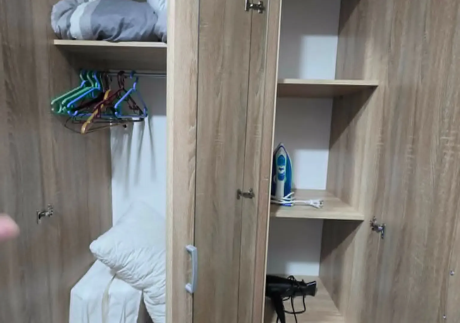 Izdavanje, jednosoban stan, 30m², Đenovići, Herceg Novi