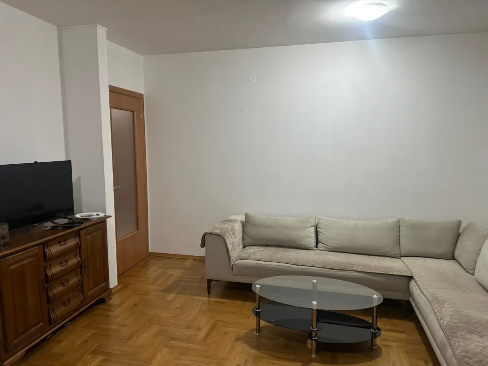 Rent, one bedroom apartment, 48m², Stari Aerodrom, Podgorica