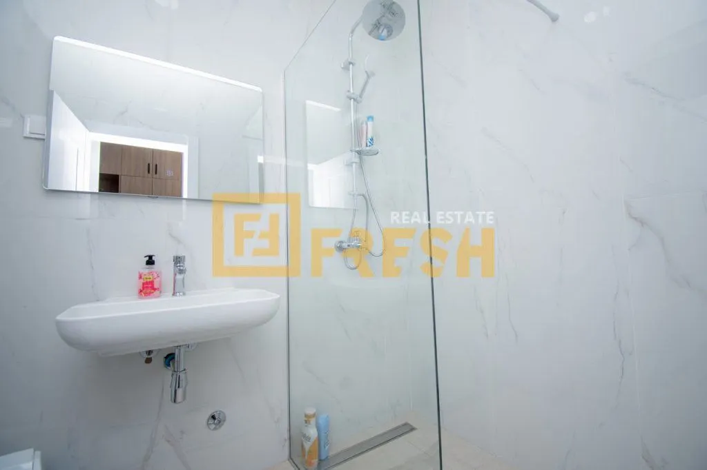 Prodaja, jednosoban stan, 57m², Bečići, Budva