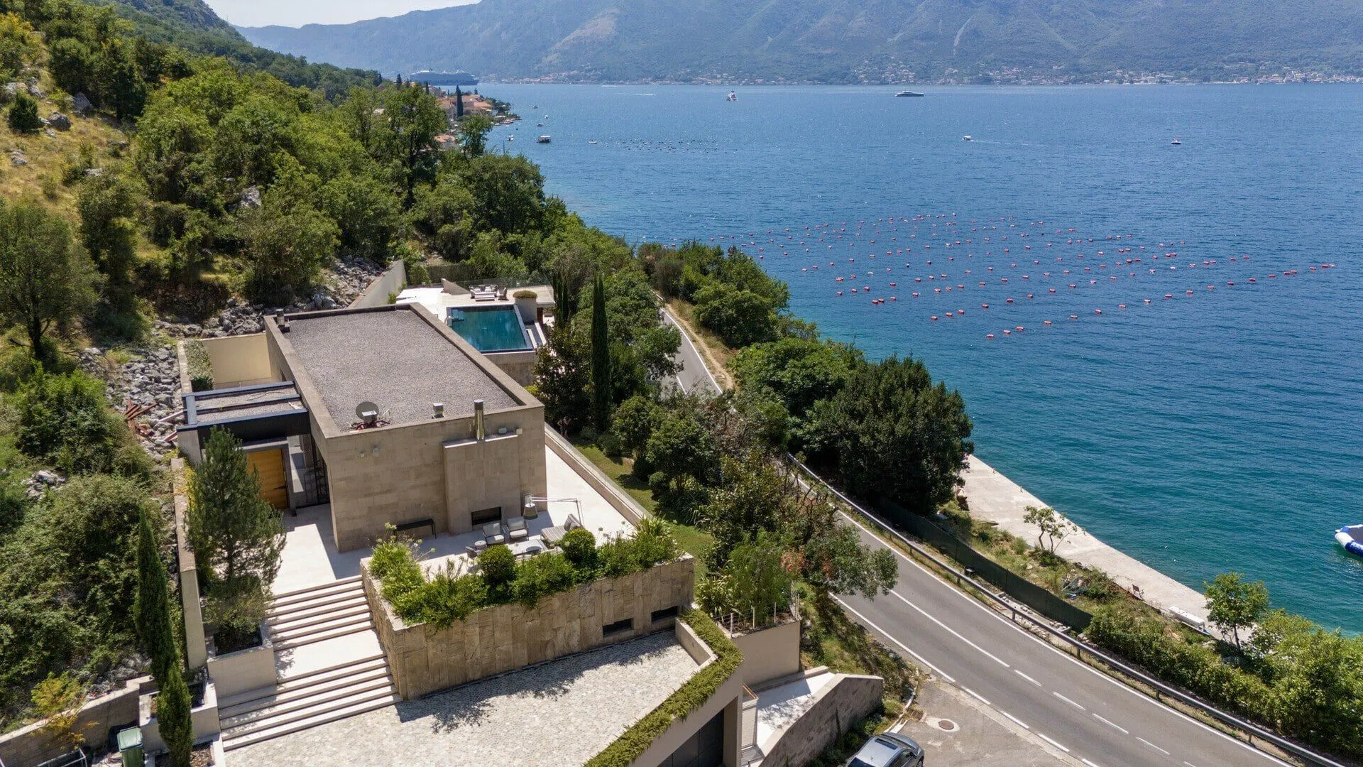 Prodaja, kuća, 526m², Orahovac, Kotor