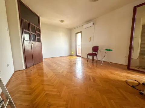 Stan in Momišići