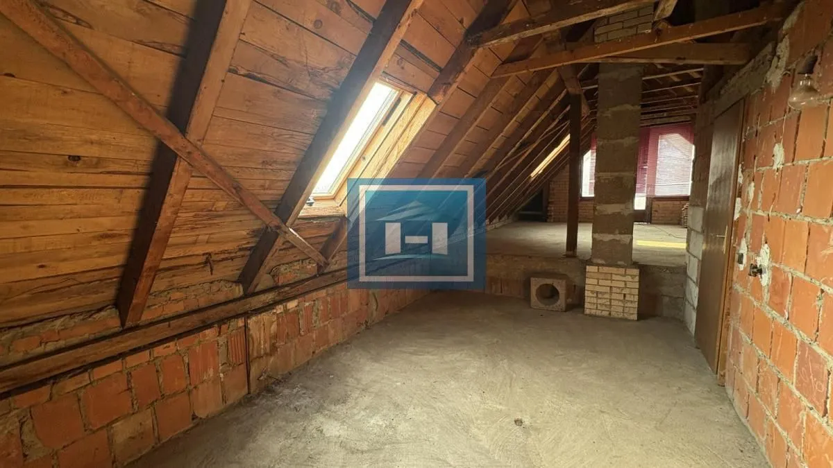 Prodaja, kuća, 500m², Ribare, Jagodina