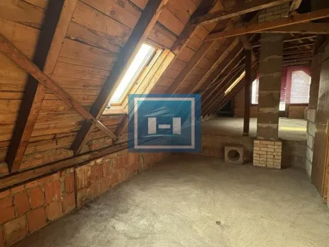 Prodaja, kuća, 500m², Ribare, Jagodina - image 19