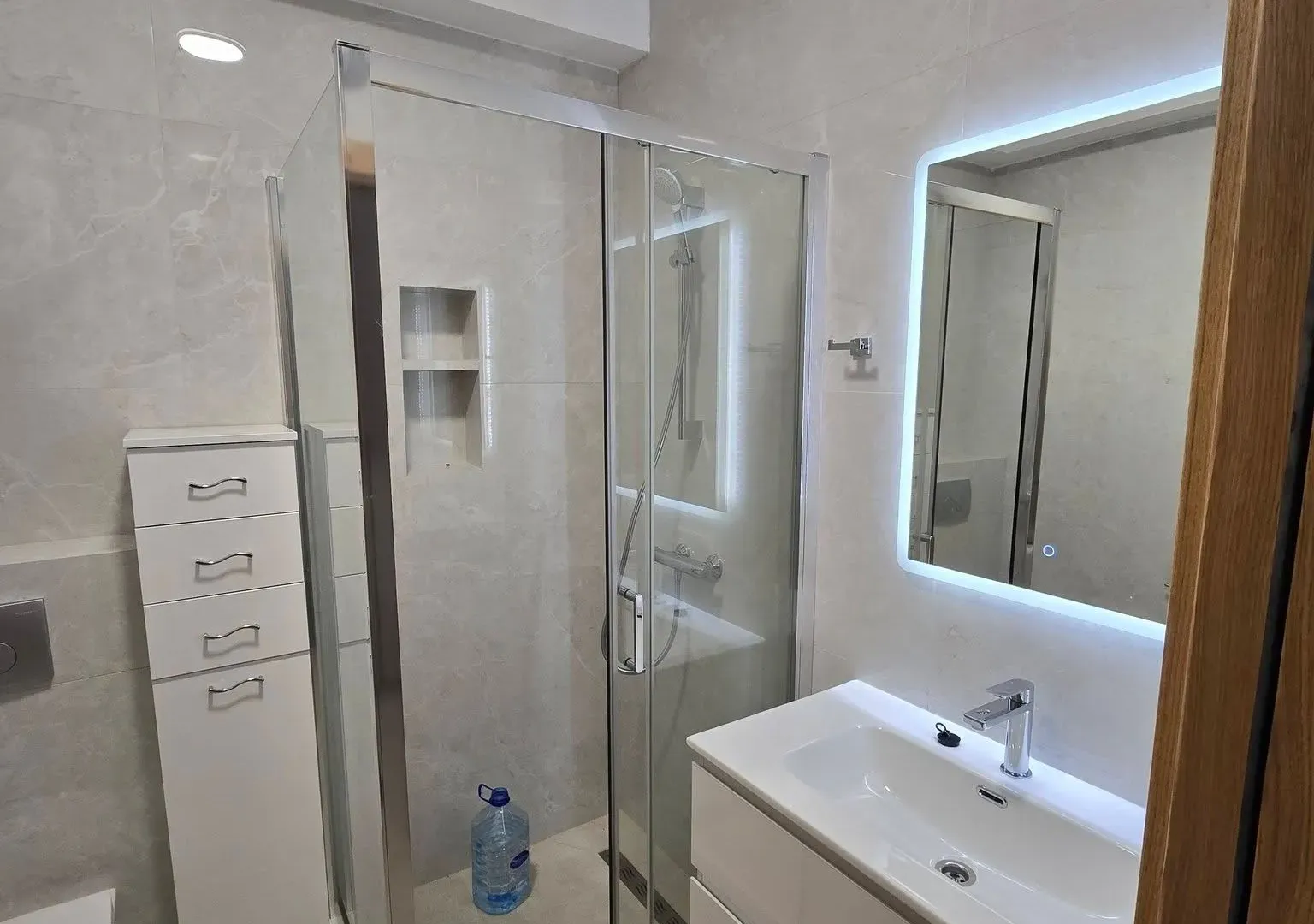 Rent, one bedroom apartment, 46m², Tivat, Crna Gora