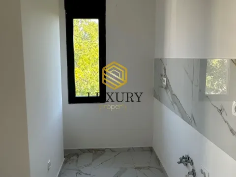 Izdavanje, dvosoban stan, 56m², Central Point, Podgorica - image 6