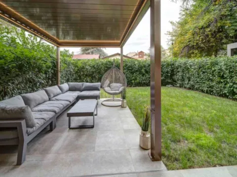 Prodaja, trosoban stan, 157m², Autokomanda, Voždovac Sve Podlokacije - image 12