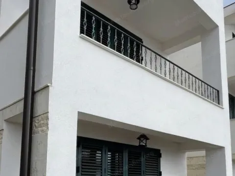 Sale, one bedroom apartment, 48m², Bijela, Herceg Novi - image 2