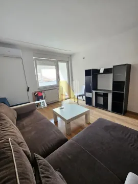 Izdavanje, garsonjera, 31m², Centar, Novi Sad - image 2