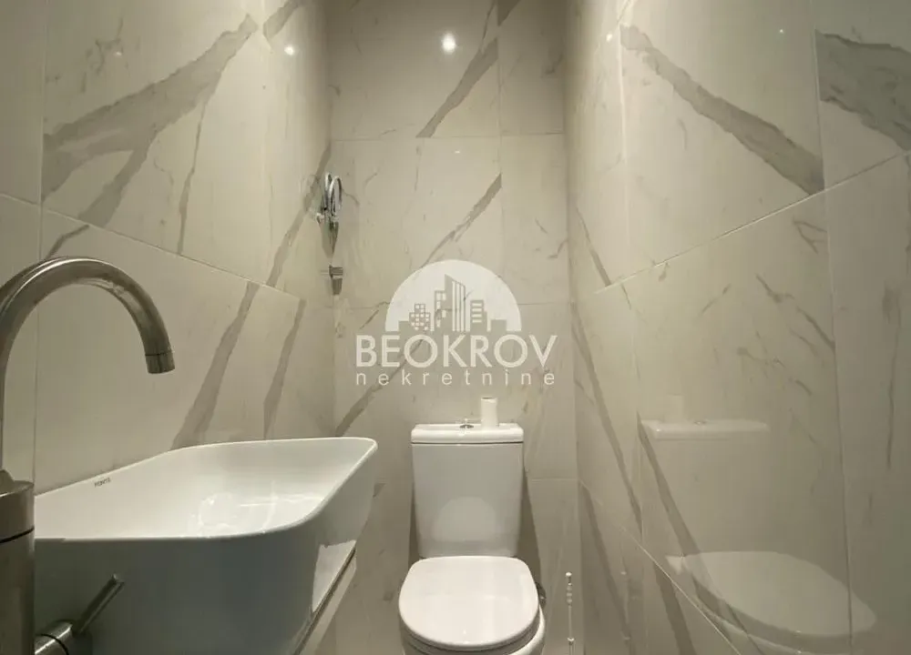 Izdavanje, poslovni prostor, 30m², Vračar Centar, Vračar Sve Podlokacije