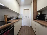 Prodaja, dvosoban stan, 77m², Blok 5, Podgorica - image 3