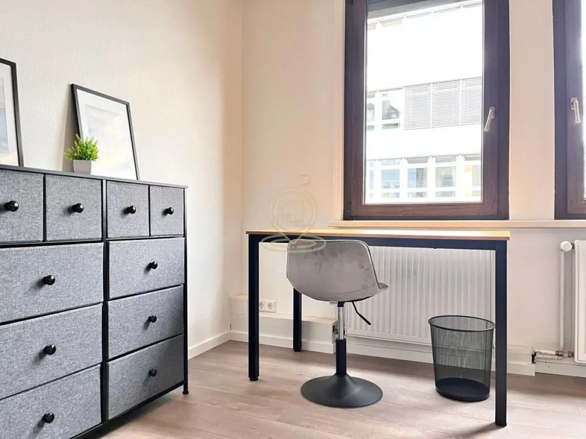 Prodaja, dvosoban stan, 65m², Rotkvarija, Novi Sad Sve Podlokacije