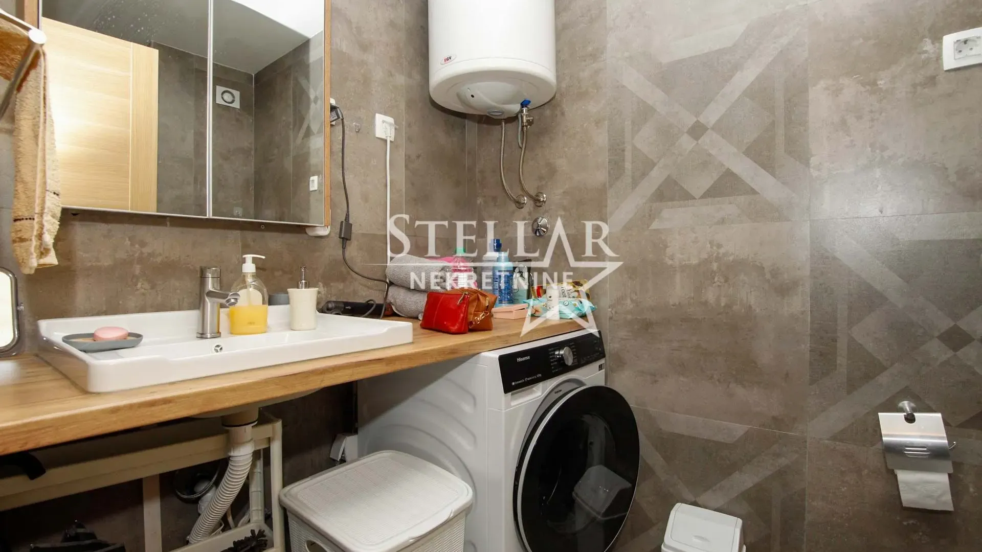 Rent, apartment, 42m², Pobrežje, Podgorica