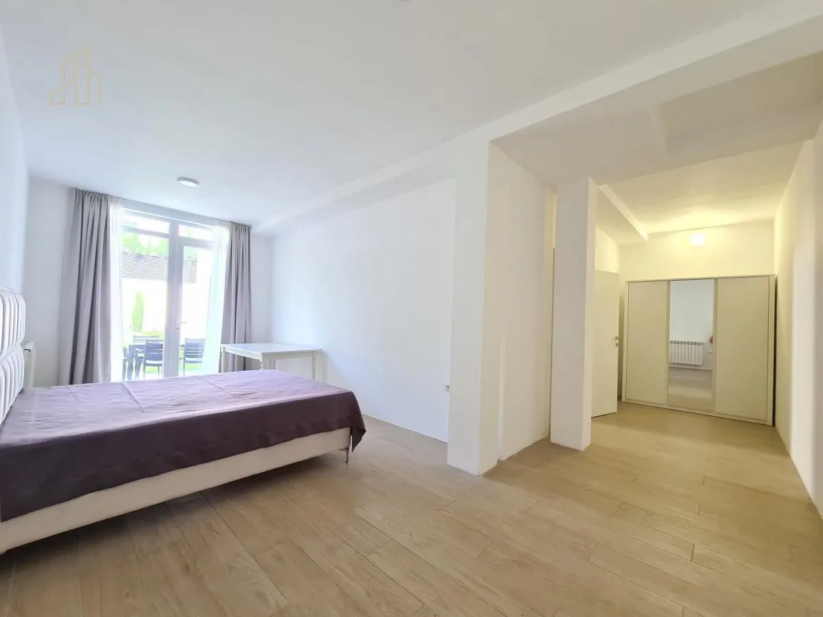 Prodaja, stan, 220m², Savski Venac, Beograd