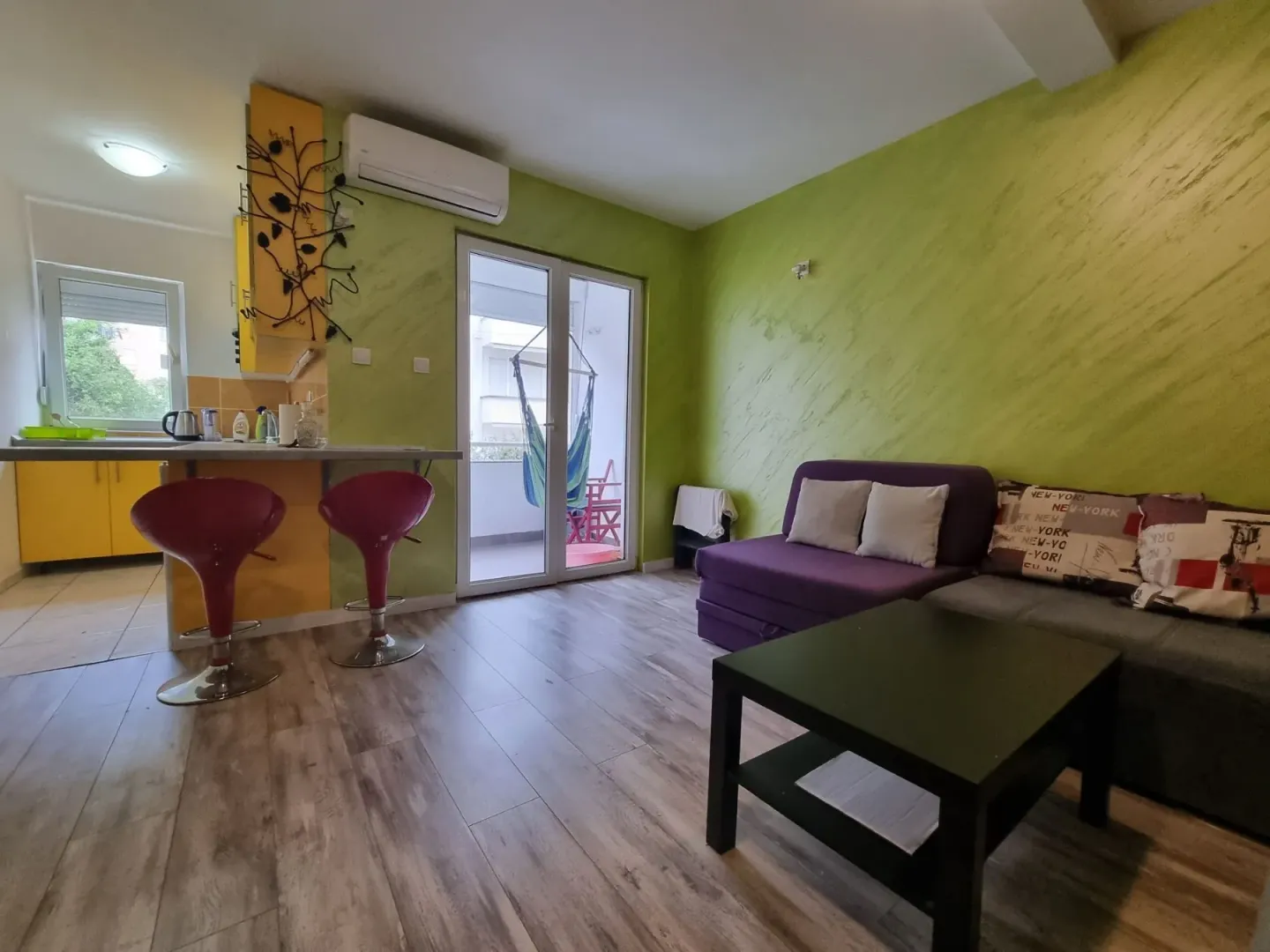 Rent, studio apartment, 35m², Budva, Crna Gora