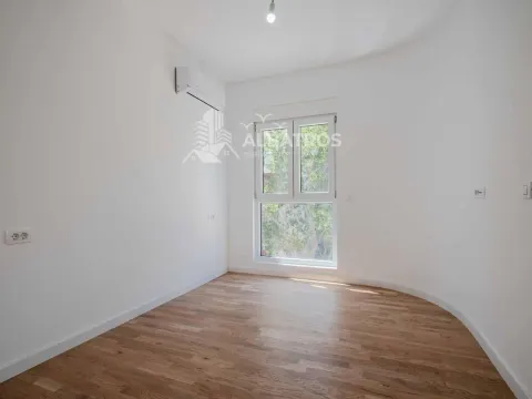 Sale, one bedroom apartment, 65m², Bar, Crna Gora - image 17