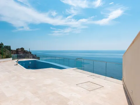 Sale, three bedroom apartment, 182m², Skočiđevojka, Budva - image 31