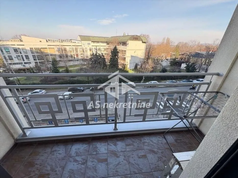 Rent, two bedroom apartment, 52m², Hala Pionir, Palilula Sve Podlokacije