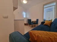 Rent, one bedroom apartment, 30m², Rafailovići, Budva - image 2