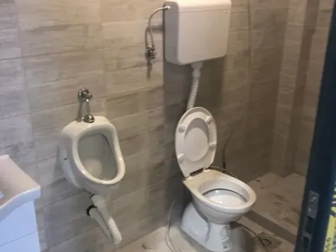 Izdavanje, poslovni prostor, 450m², Zrenjanin, Srbija - image 7