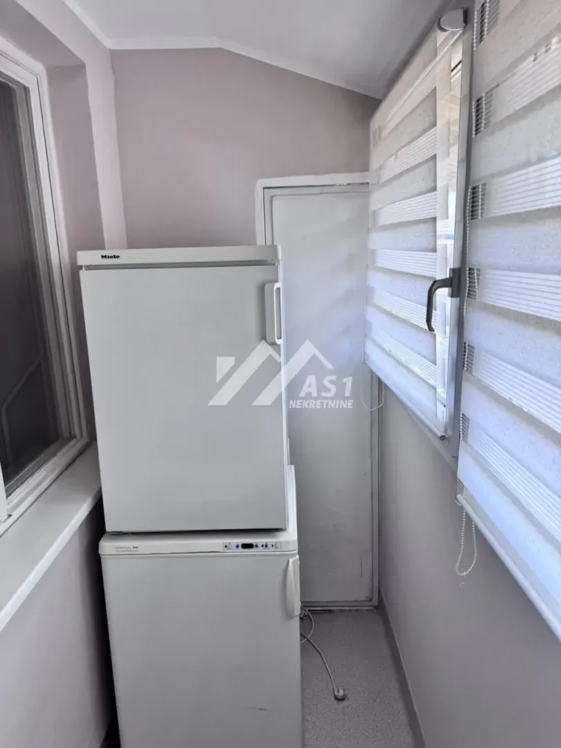 Izdavanje, jednosoban stan, 36m², Spens, Novi Sad Sve Podlokacije