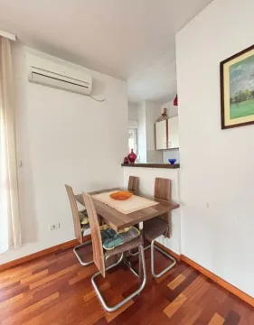 Izdavanje, jednosoban stan, 50m², City Kvart, Podgorica - image 2