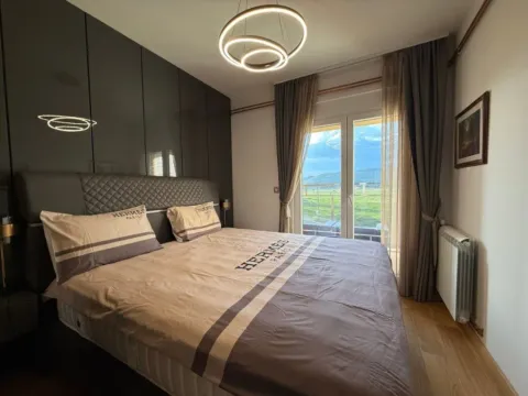 Sale, two bedroom apartment, 77m², New City, Podgorica - image 6