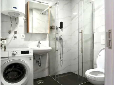 Izdavanje, dvosoban stan, 42m², Mirijevo Sve Podlokacije, Beograd - image 3