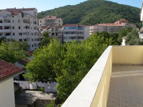 Rent, house, 270m², Budva, Crna Gora - image 8