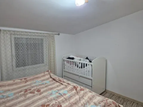 Izdavanje, kuća, 140m², Kokoti, Podgorica - image 12